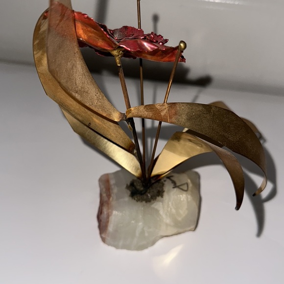 Vintage Mario Jason Flower & Leaves Brass on Marble Onyx Base Sculpture - Picture 11 of 11